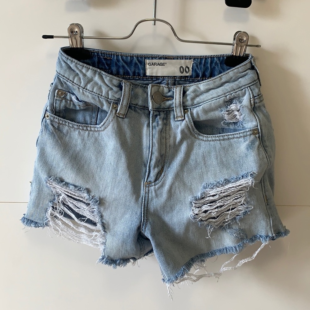 Distressed Denim Mom Short